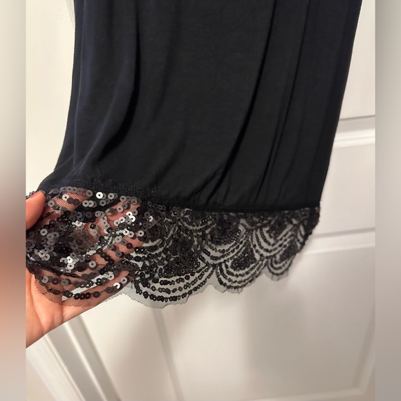 Maurice’s medium black tank, sequin scallop hem. Tunic length. Great condition - Picture 2 of 7